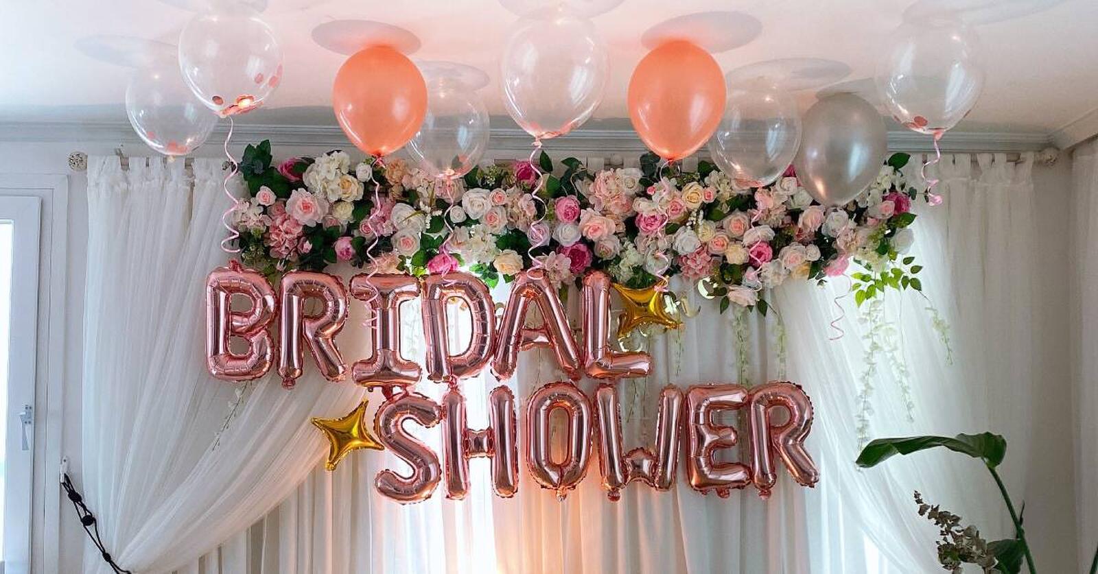What Should Guests Wear to a Formal Bridal Shower?