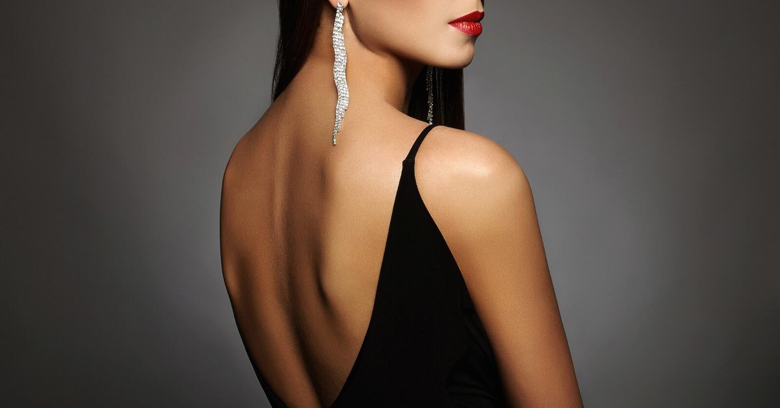 What To Wear (and Not Wear) to a Black-Tie Event