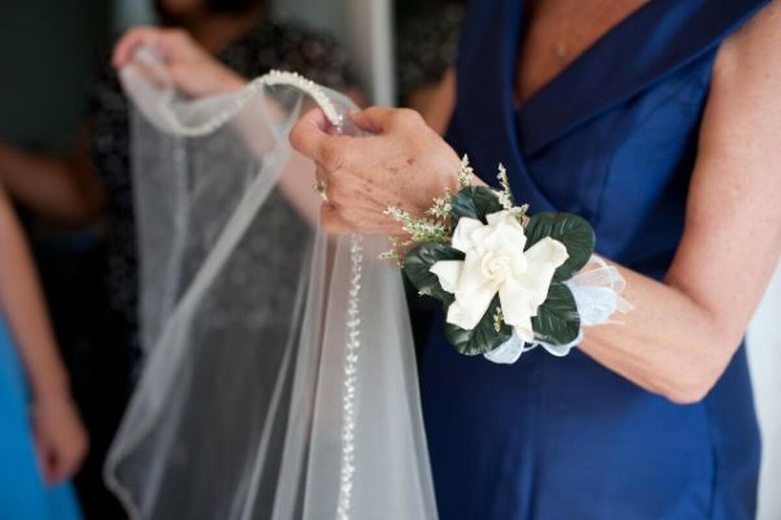 Top Dress Trends for Mothers of the Bride