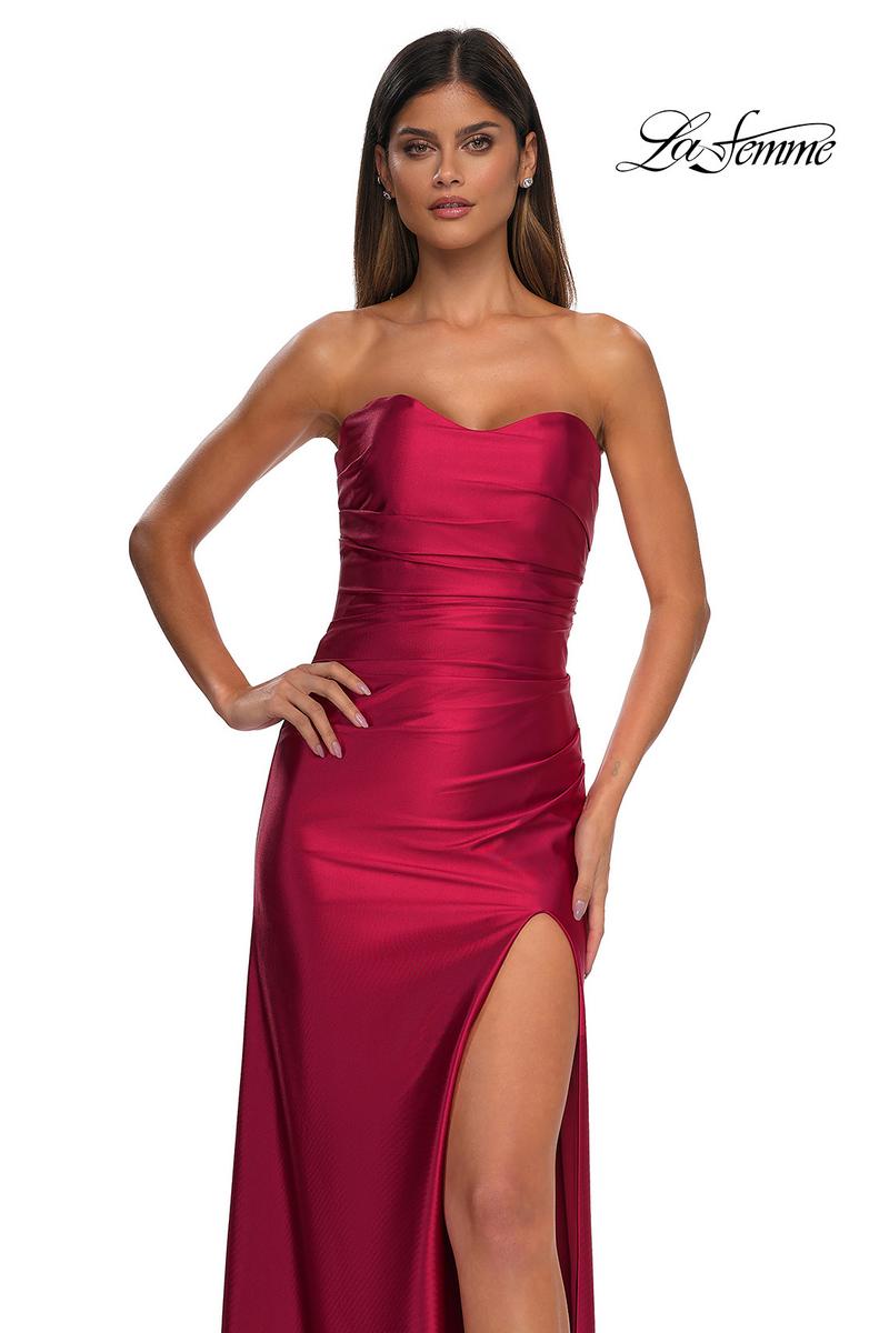 La Femme Dress 32649 - Deep Red