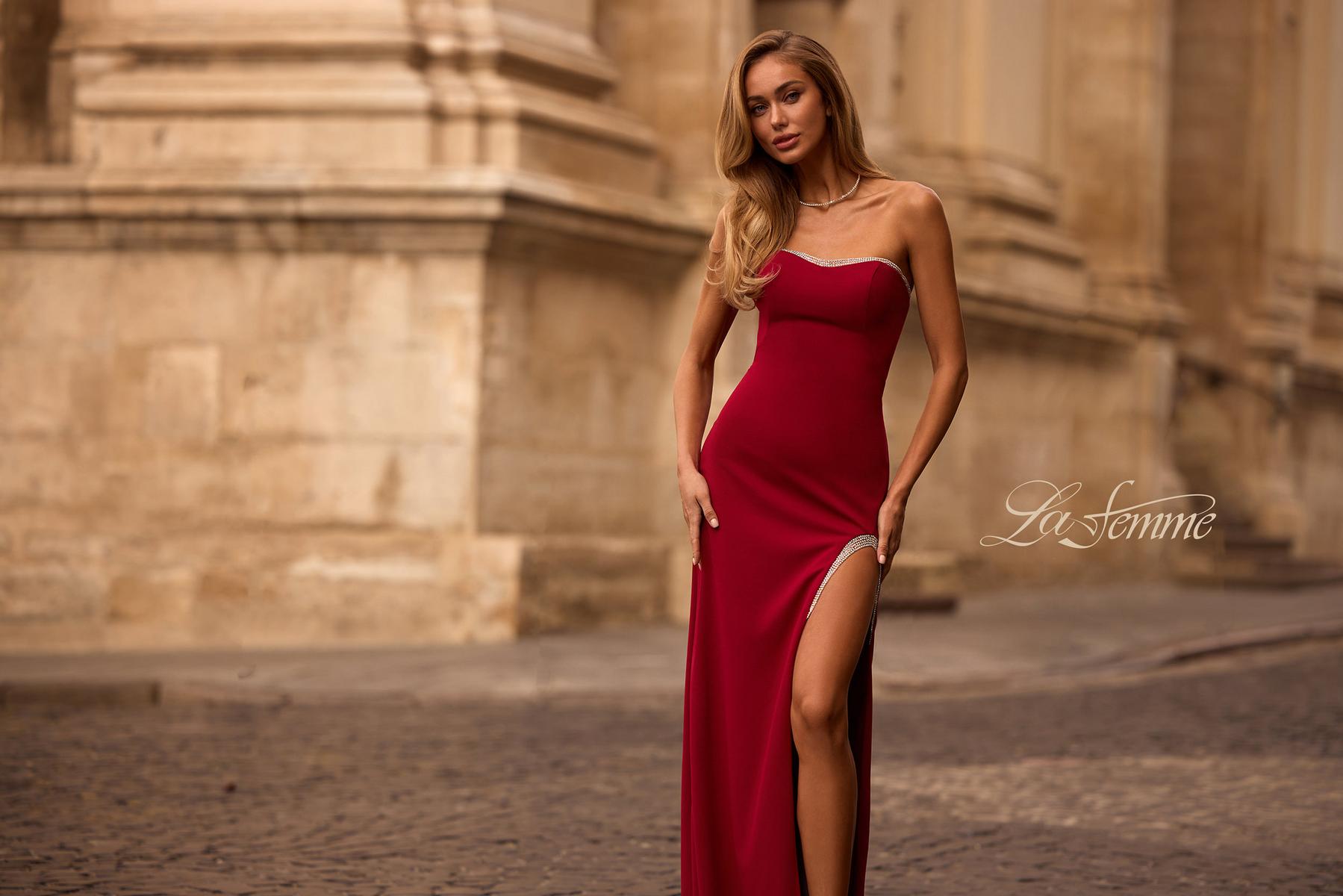 La Femme Dress 32825 - Deep Red