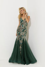 Jasz Couture Dress 7515 - Emerald