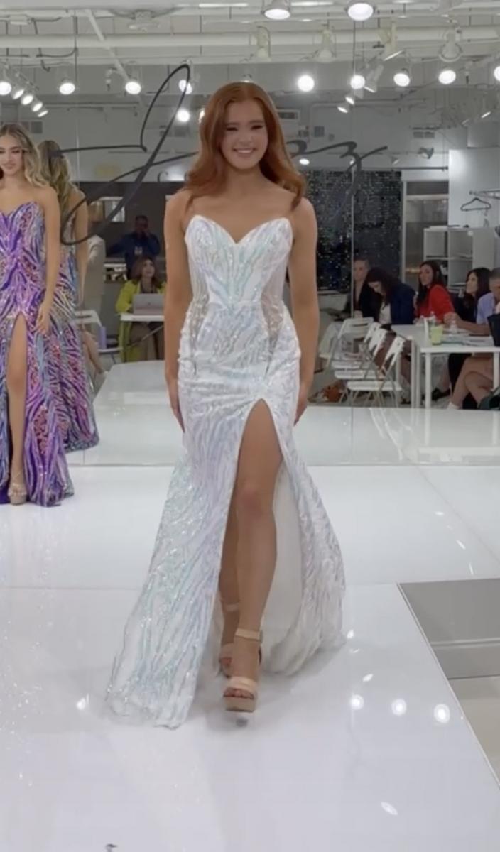 Jasz Couture Dress 7949